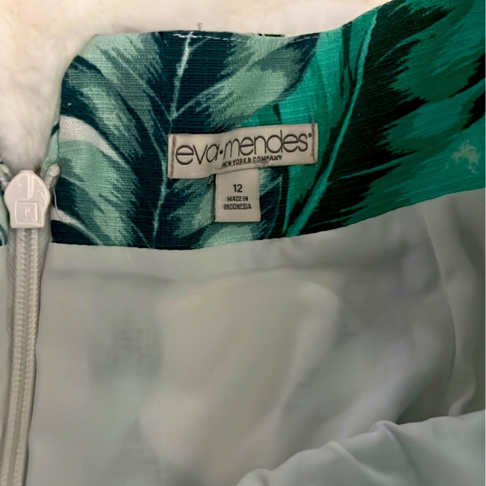 Eva mendes large floral skirt